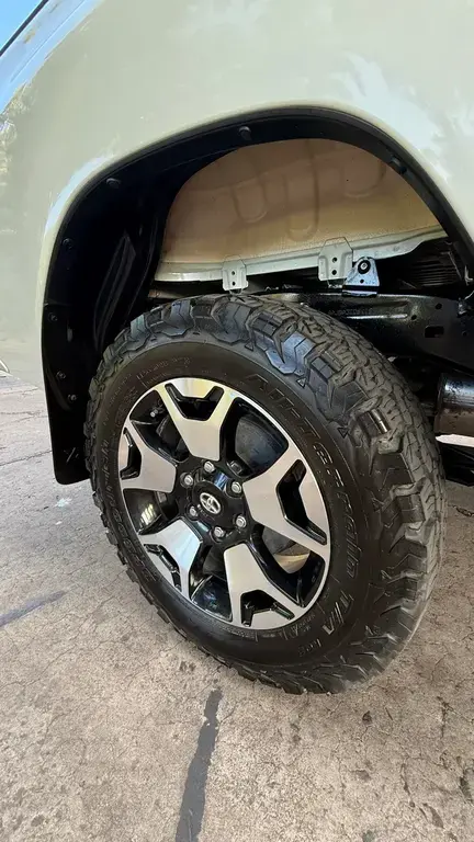 Toyota Hilux 4X4 Cabina Doble Srx 2.8 Tdi (2755 Cc) 2019 - foto 3