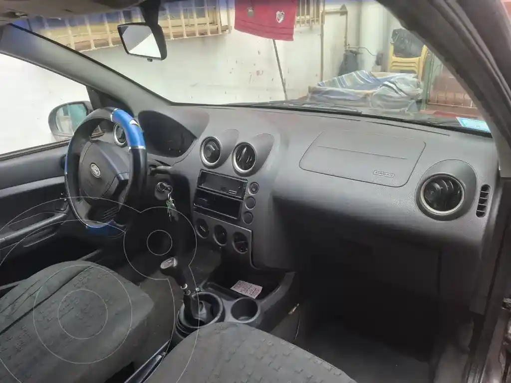 Ford Fiesta  5P Ambiente  2003 - foto 4