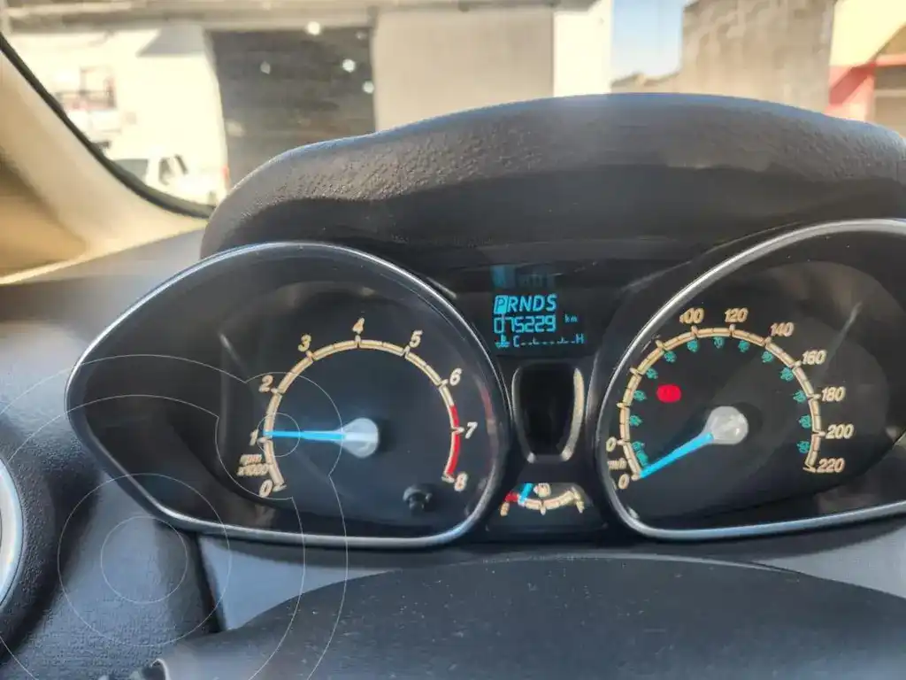 Ford Fiesta  Fiesta  1.6 4P Titanium Power.(Kd)  2015 - foto 5