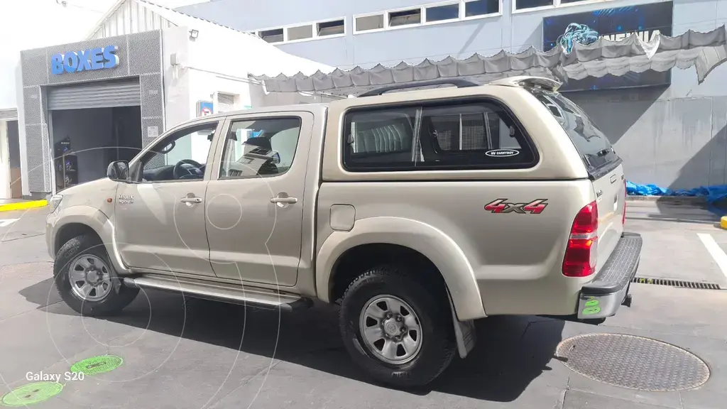 Toyota Hilux 3.0 4X4 Sr Tdi Dc (2982 Cc) 2014 - foto 2