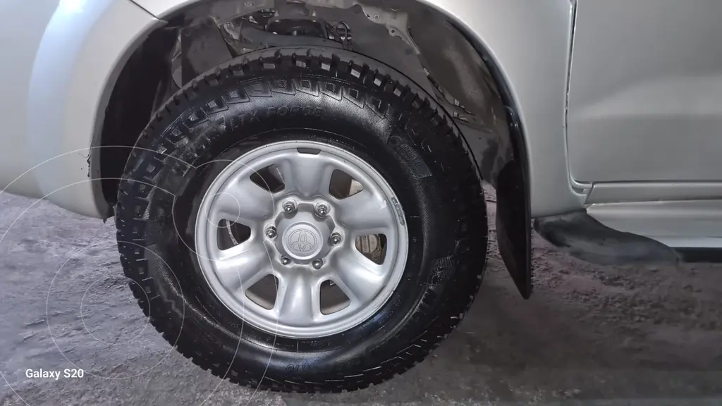 Toyota Hilux 3.0 4X4 Sr Tdi Dc (2982 Cc) 2014 - foto 5