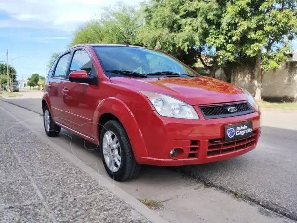 Ford Fiesta 2007 - foto 1