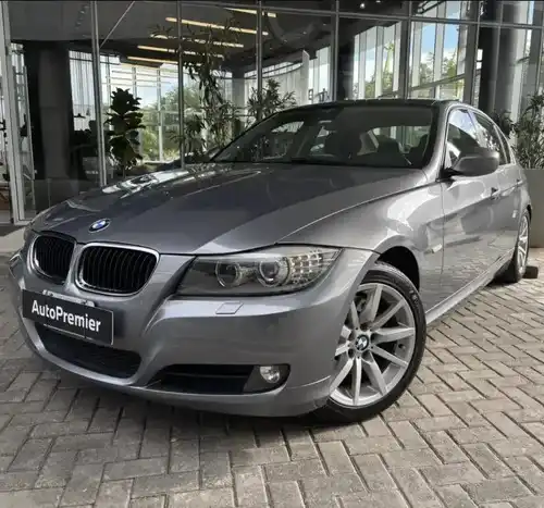 BMW Serie 3 2011 - foto 1