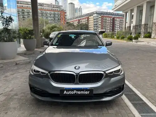 Bmw Serie 5 3.0 530Ia Sportline 2019 - foto 3