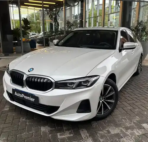 Bmw Serie 3 2.0 320I Sedan Sportline 2025 - foto 1