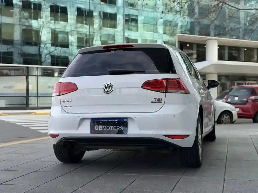 Volkswagen Golf 1.4 Comfortline Tsi Dsg 2017 - foto 4