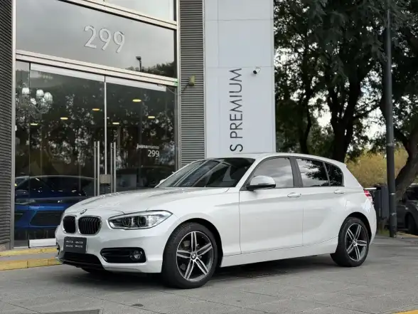 BMW Serie 1 2019 - foto 1