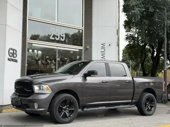 RAM 1500 2024 - foto 1