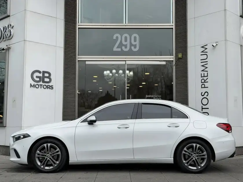 Mercedes Benz Clase A 1.3 A200 163Cv Progressive Sedan 2020 - foto 2