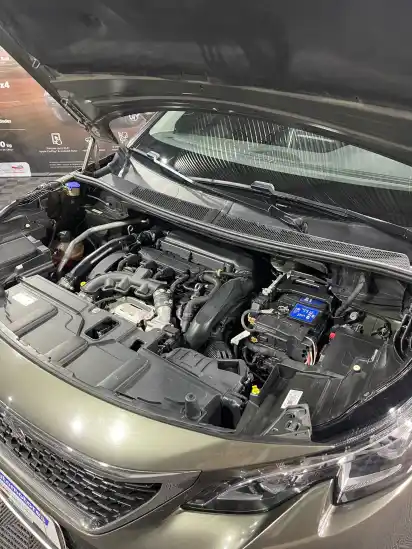 Peugeot 5008 Allure Plus 1.6 2018 - foto 1