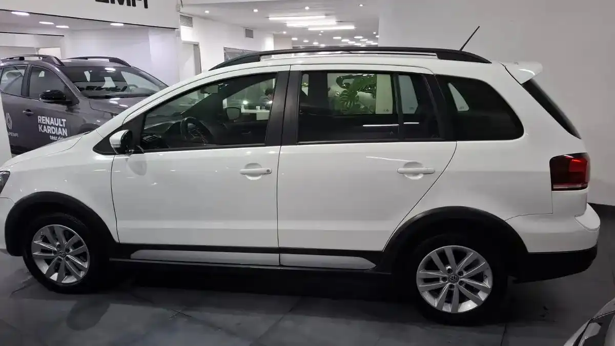 Volkswagen Suran  2017 - foto 3