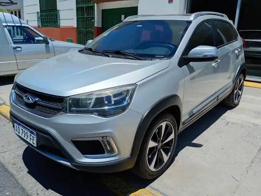 Chery Tiggo 2 1.5 Luxury Mt 2019 - foto 2