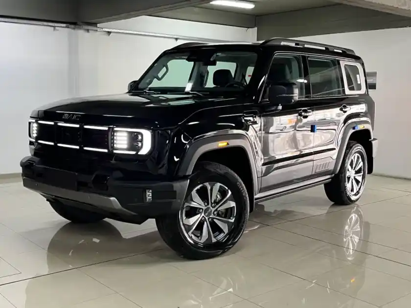 Baic Bj 60 2.0T Hibrida 4X4 2026 - foto 2
