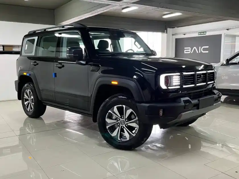 Baic Bj 60 2.0T Hibrida 4X4 2026 - foto 4