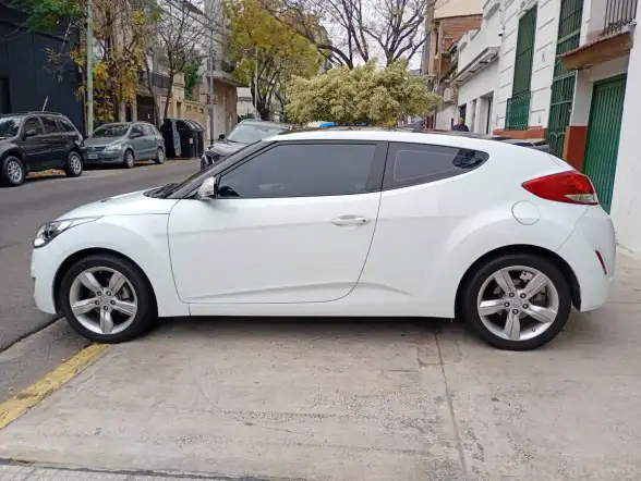 Hyundai Veloster 1.6 130 Cv 2012 - foto 5