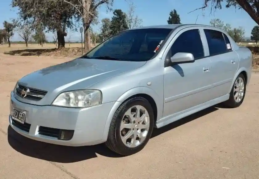 Chevrolet Astra 2009 - foto 1