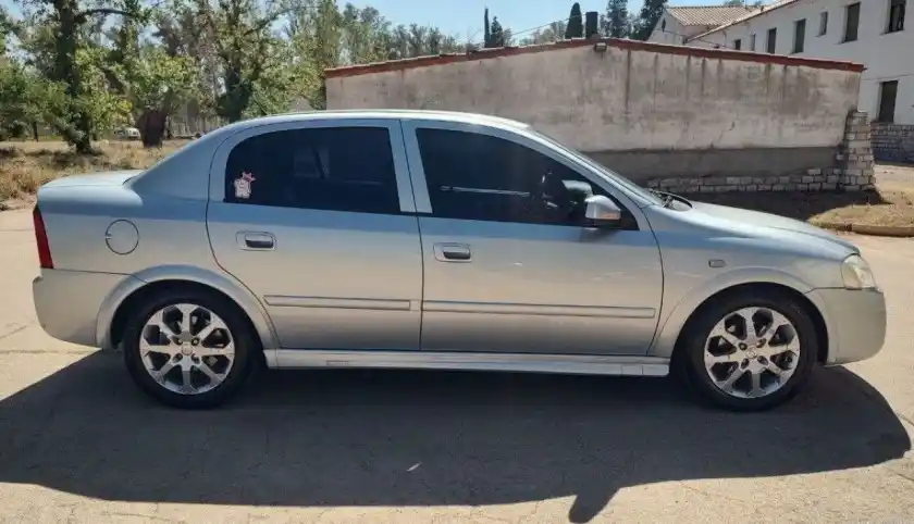 Chevrolet Astra  2009 - foto 4