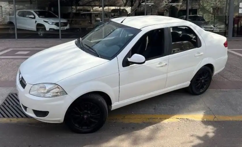 Fiat Siena  2014 - foto 1