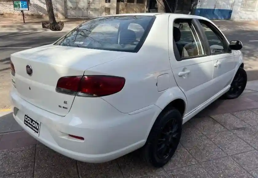 Fiat Siena  2014 - foto 4