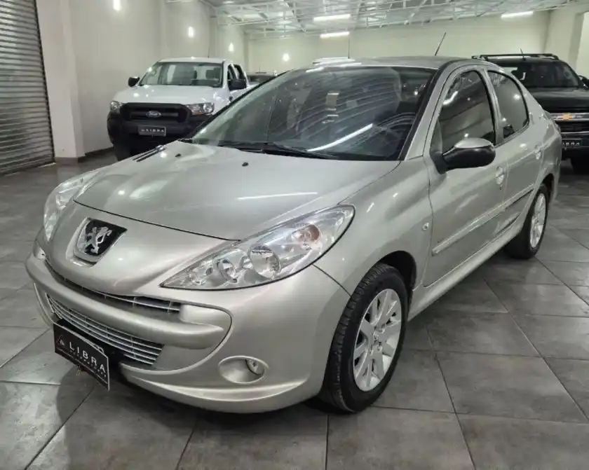 Peugeot 207  2013 - foto 1