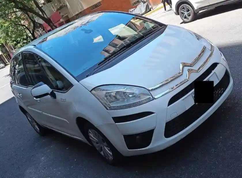 Citroën C4 Picasso  2014 - foto 2