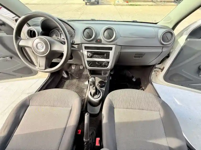 Volkswagen Voyage  2013 - foto 4