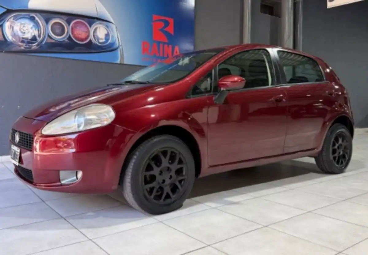 Fiat Punto  2010 - foto 1
