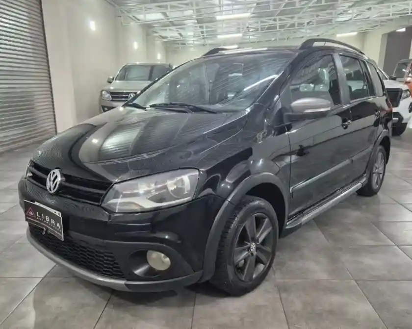 Volkswagen Suran  2012 - foto 1