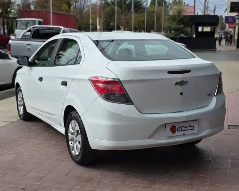 Chevrolet Prisma  2019 - foto 2