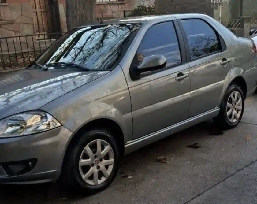 Fiat Siena  2016 - foto 2