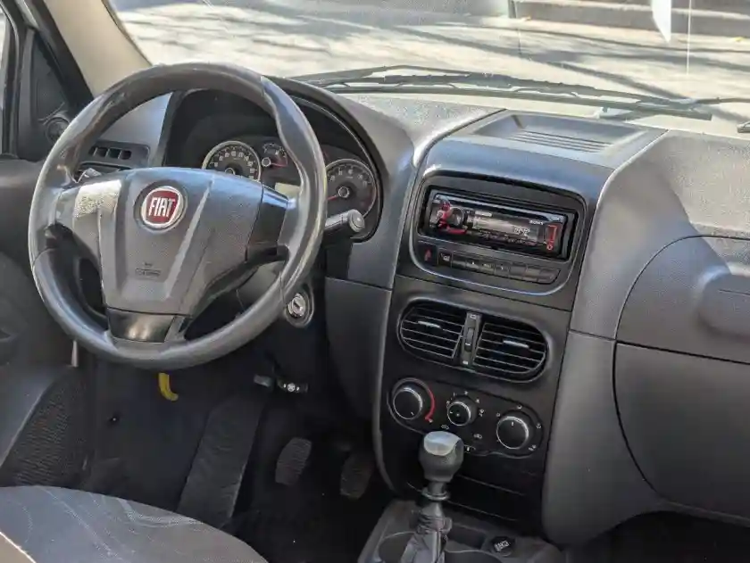 Fiat Siena  2015 - foto 4
