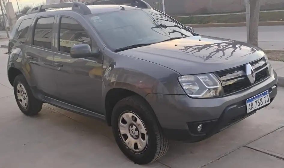 Renault Duster  2016 - foto 1