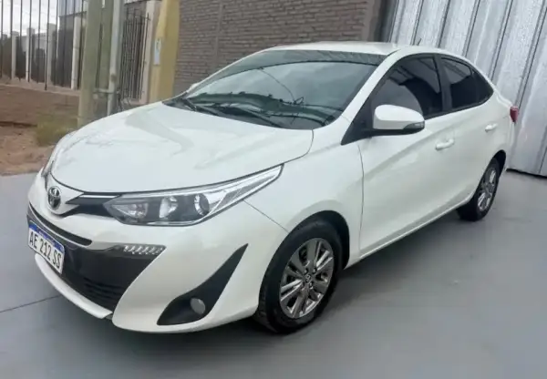 Toyota Yaris  2020 - foto 1