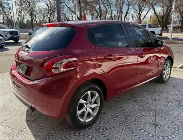 Peugeot 208  2014 - foto 3