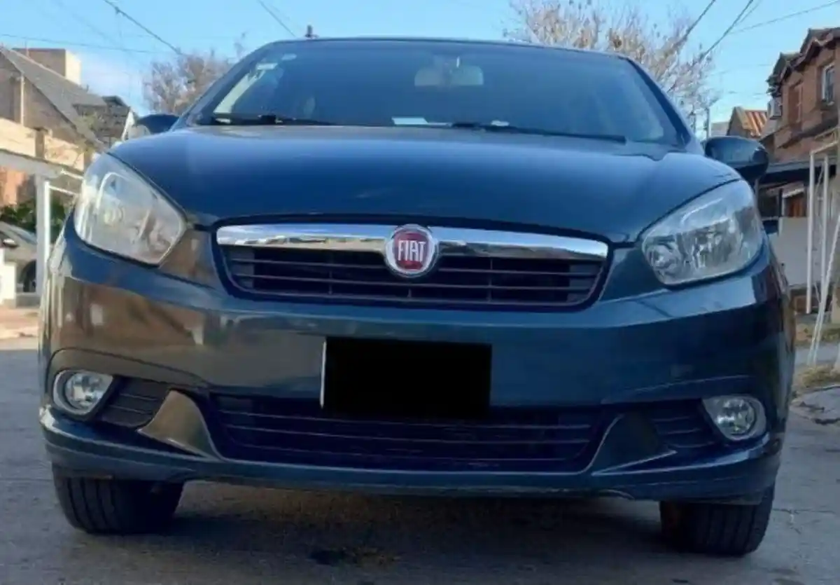 Fiat Grand Siena  2015 - foto 2