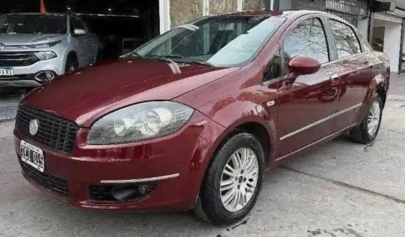 Fiat Linea  2009 - foto 1