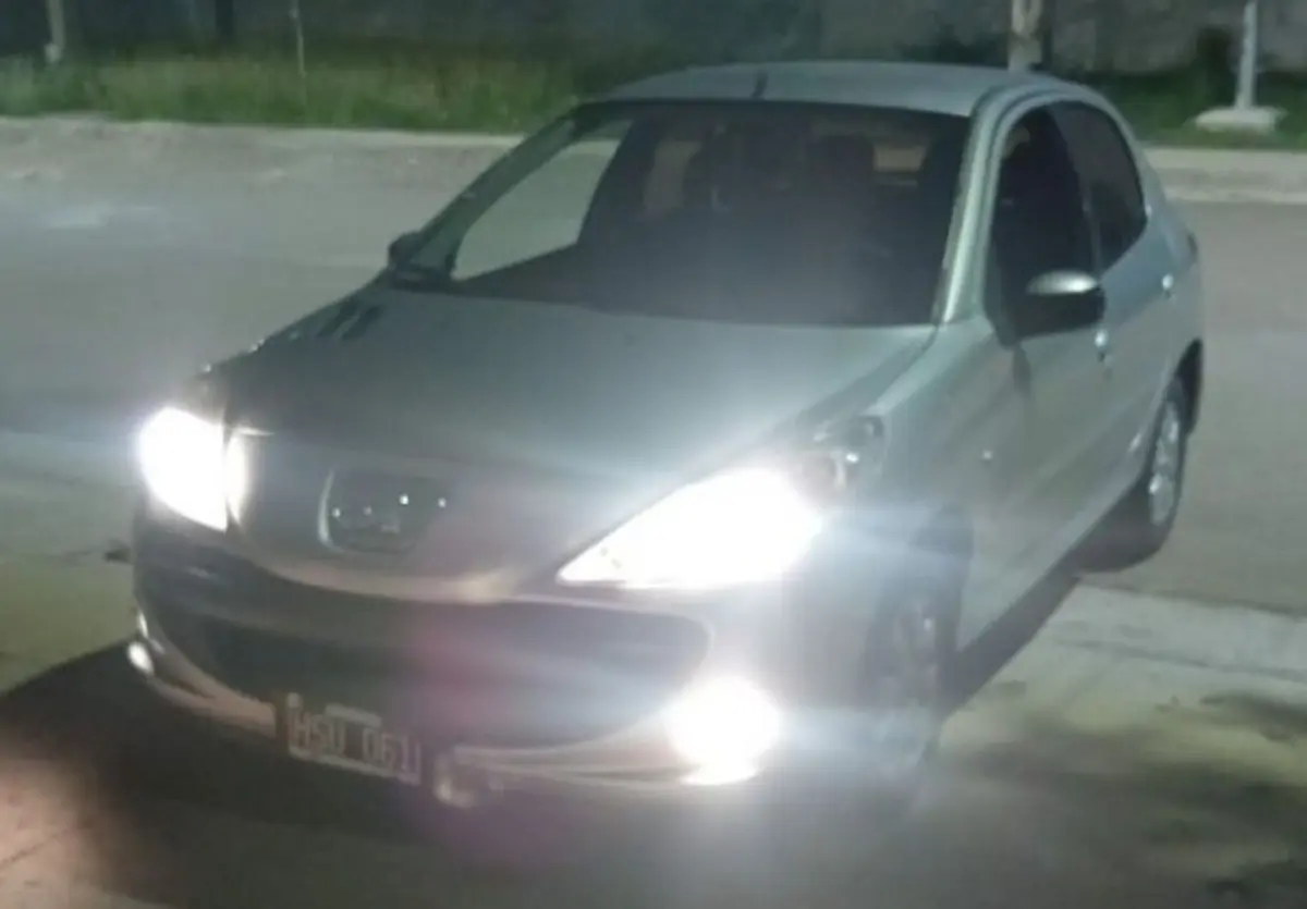 Peugeot 207 2009 - foto 1