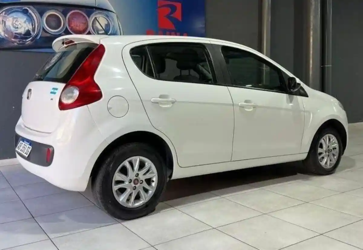 Fiat Nuevo Palio  2017 - foto 4
