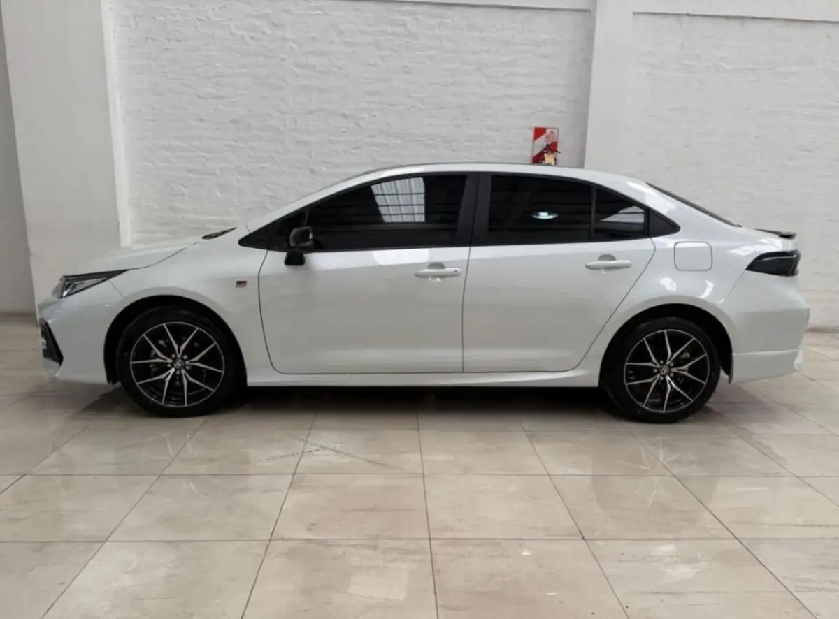 Toyota Corolla  2025 - foto 3