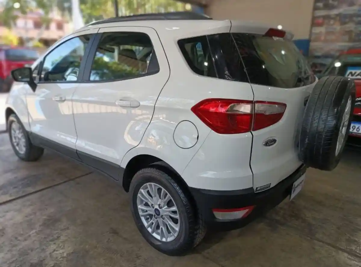 Ford Ecosport  2015 - foto 4