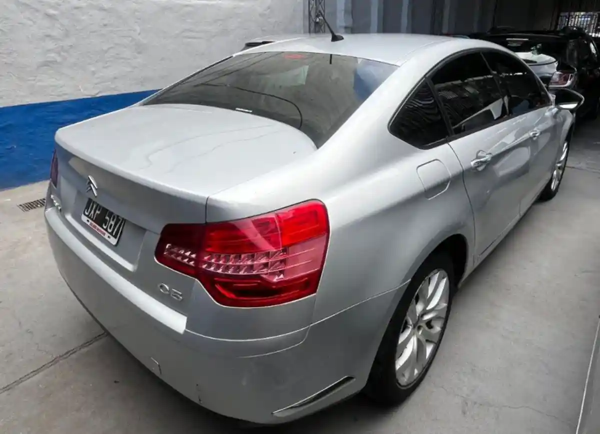 Citroën C5  2011 - foto 3