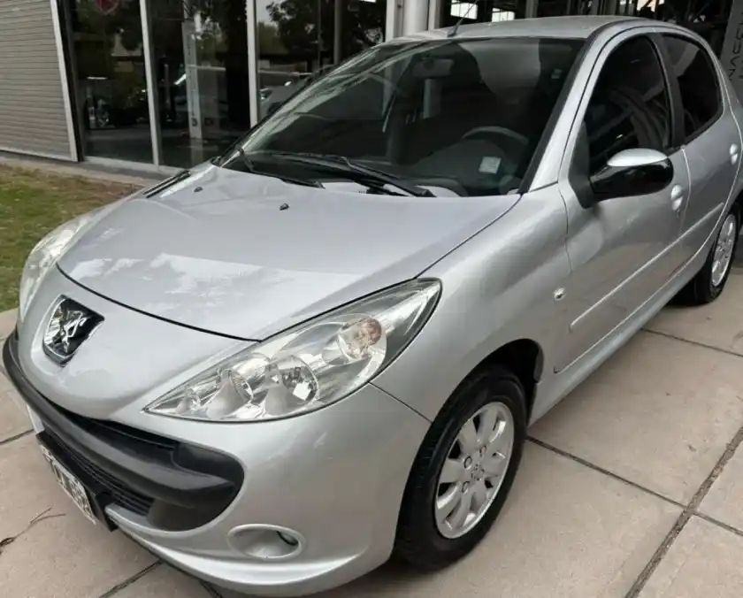 Peugeot 207  2009 - foto 1