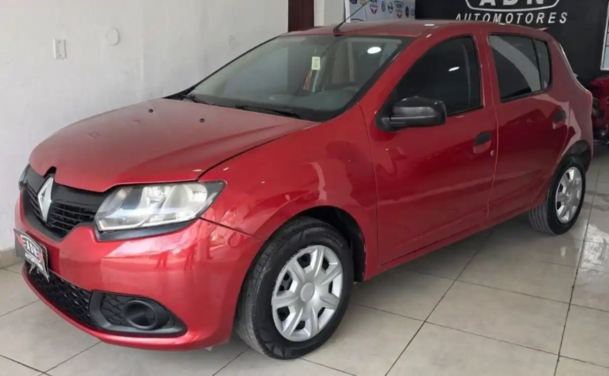 Renault Sandero  2015 - foto 1