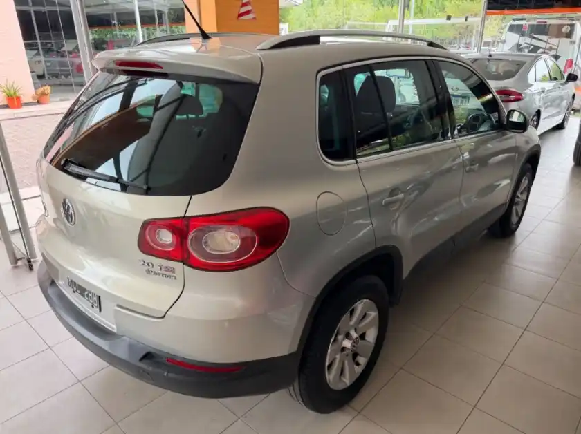 Volkswagen Tiguan  2011 - foto 4