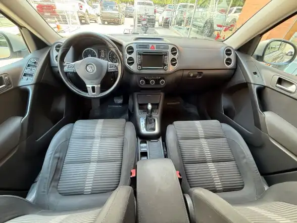 Volkswagen Tiguan  2011 - foto 5