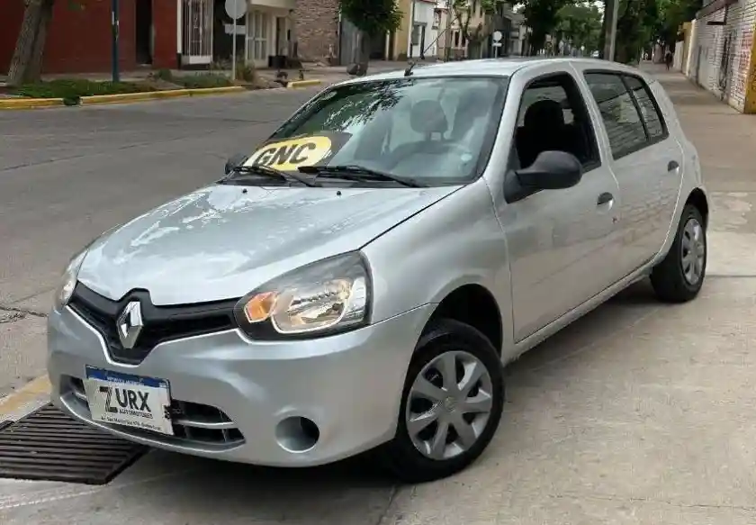 Renault Clio  2016 - foto 1