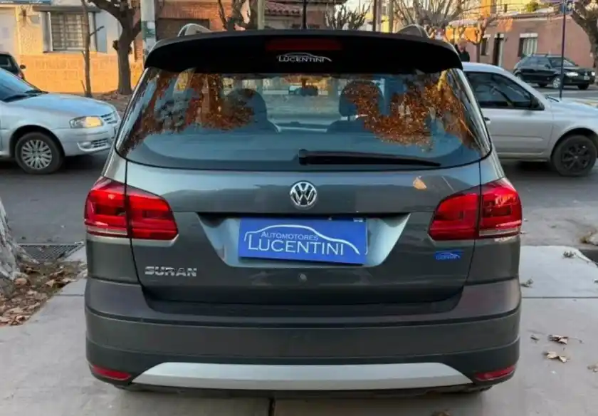 Volkswagen Suran  2017 - foto 5
