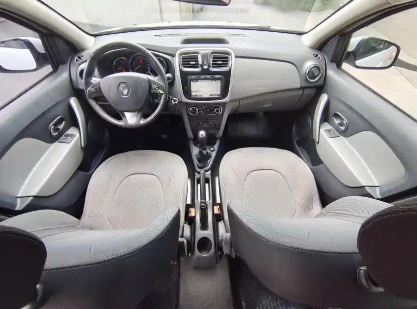 Renault Logan  2019 - foto 5