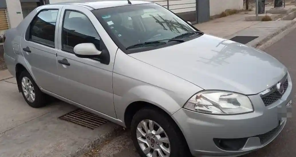 Fiat Siena  2014 - foto 1