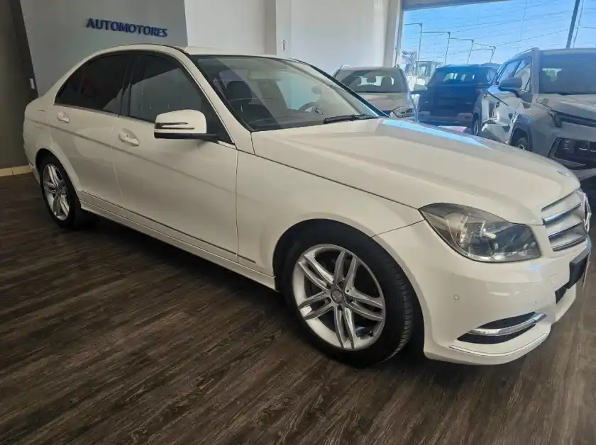 Mercedes-Benz Clase C  2013 - foto 3